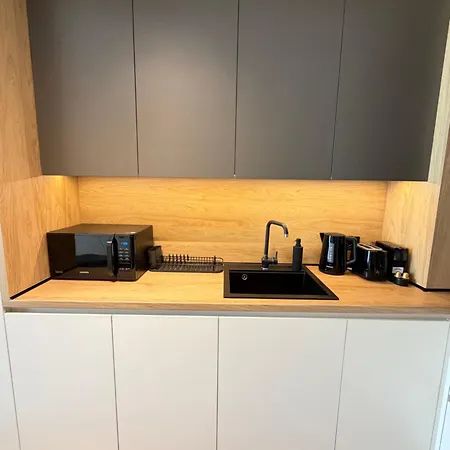 Portofino Cozy Near Metro Working Desk W Wifi