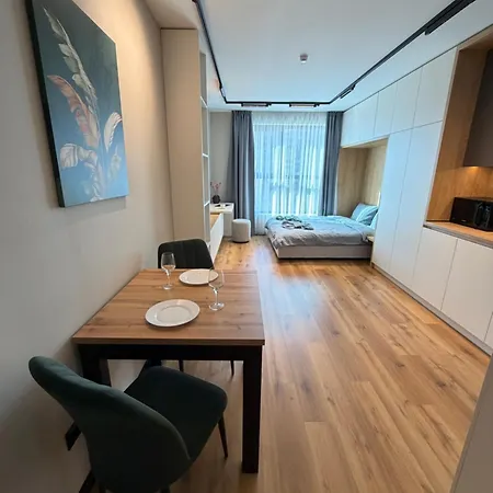 아파트 Portofino Cozy Near Metro Working Desk W Wifi