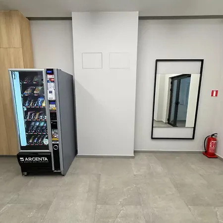 아파트 Portofino Cozy Near Metro Working Desk W Wifi 소피아